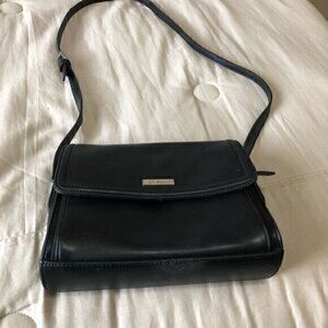 Black Liz Claiborne crossbody purse